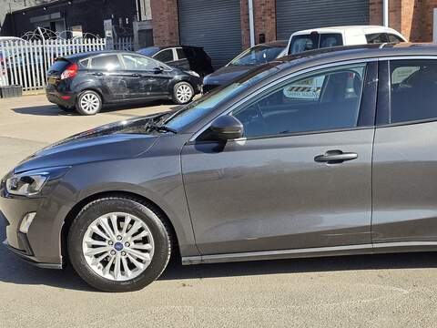 Ford Focus 1.0T EcoBoost Titanium Hatchback 5dr Petrol Auto Euro 6 (s/s) (125 ps) - U2461