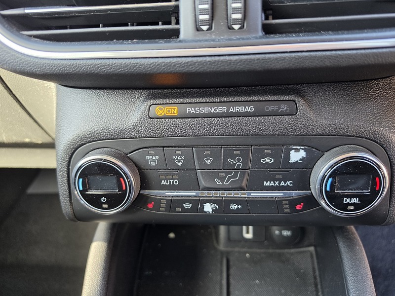 Ford Focus 1.0T EcoBoost Titanium Hatchback 5dr Petrol Auto Euro 6 (s/s) (125 ps) - U2461