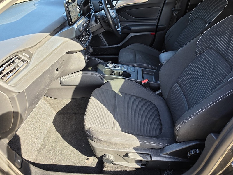 Ford Focus 1.0T EcoBoost Titanium Hatchback 5dr Petrol Auto Euro 6 (s/s) (125 ps) - U2461