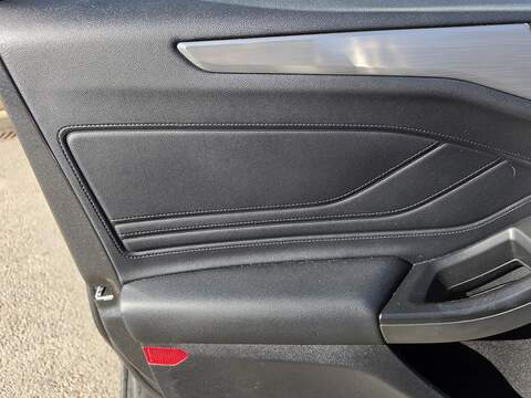 Ford Focus 1.0T EcoBoost Titanium Hatchback 5dr Petrol Auto Euro 6 (s/s) (125 ps) - U2461