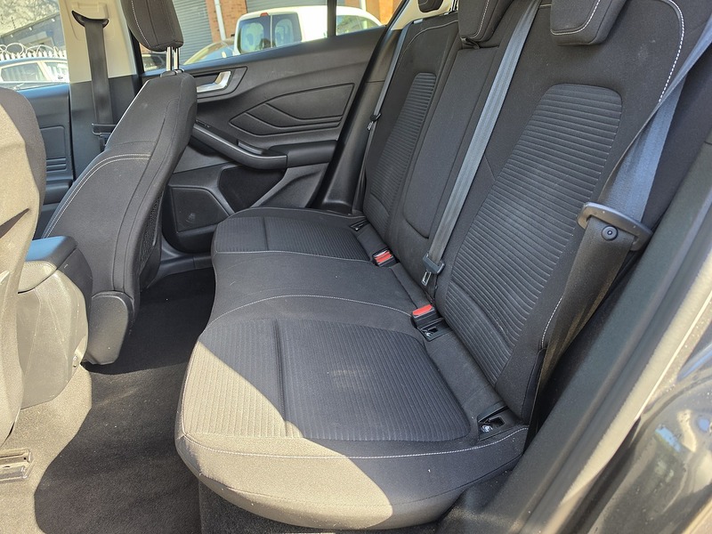 Ford Focus 1.0T EcoBoost Titanium Hatchback 5dr Petrol Auto Euro 6 (s/s) (125 ps) - U2461