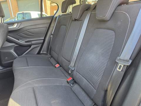 Ford Focus 1.0T EcoBoost Titanium Hatchback 5dr Petrol Auto Euro 6 (s/s) (125 ps) - U2461