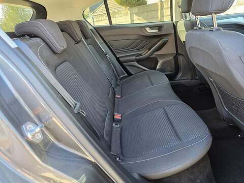 Ford Focus 1.0T EcoBoost Titanium Hatchback 5dr Petrol Auto Euro 6 (s/s) (125 ps) - U2461