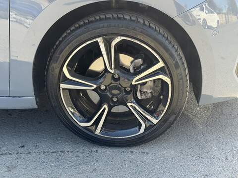 Vauxhall Corsa 1.2 Turbo Ultimate Hatchback 5dr Petrol Manual Euro 6 (s/s) (100 ps) - U2465