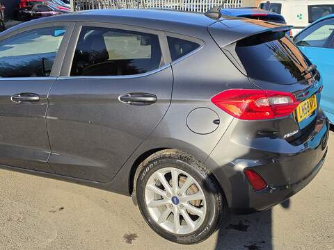 Ford Fiesta 1.0T EcoBoost GPF Titanium Hatchback 5dr Petrol Auto Euro 6 (s/s) (100 ps) - U2466