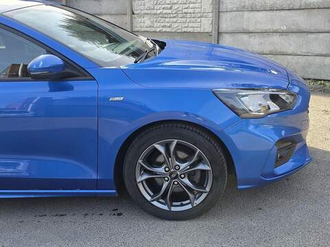 Ford Focus 1.0T EcoBoost ST-Line Hatchback 5dr Petrol Auto Euro 6 (s/s) (125 ps) - U2468