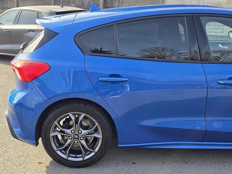 Ford Focus 1.0T EcoBoost ST-Line Hatchback 5dr Petrol Auto Euro 6 (s/s) (125 ps) - U2468