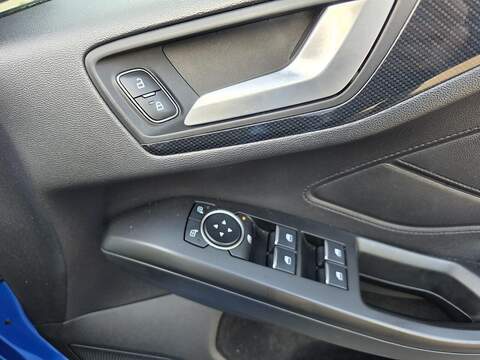 Ford Focus 1.0T EcoBoost ST-Line Hatchback 5dr Petrol Auto Euro 6 (s/s) (125 ps) - U2468