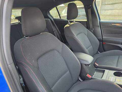 Ford Focus 1.0T EcoBoost ST-Line Hatchback 5dr Petrol Auto Euro 6 (s/s) (125 ps) - U2468