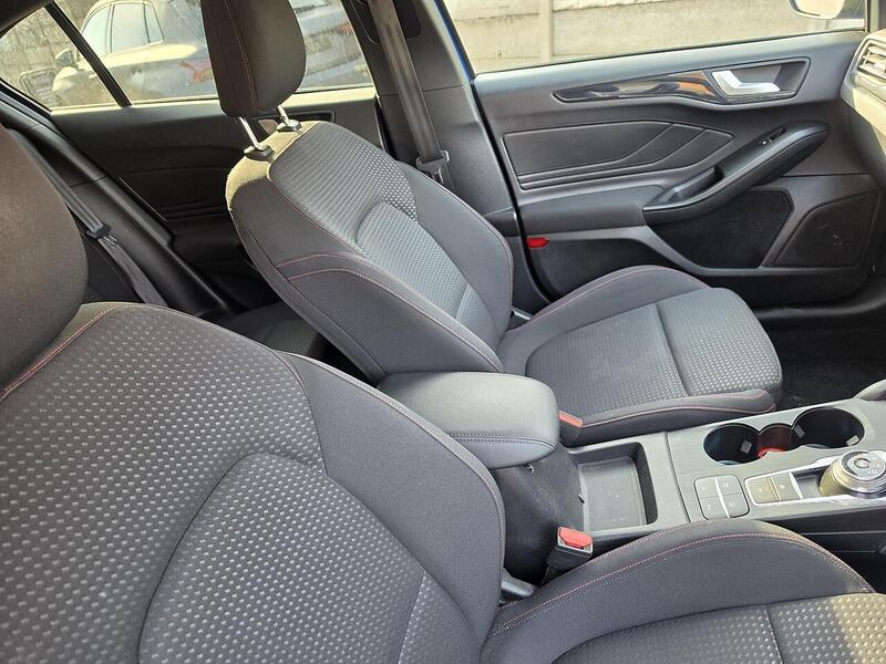 Ford Focus 1.0T EcoBoost ST-Line Hatchback 5dr Petrol Auto Euro 6 (s/s) (125 ps) - U2468