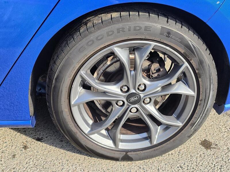 Ford Focus 1.0T EcoBoost ST-Line Hatchback 5dr Petrol Auto Euro 6 (s/s) (125 ps) - U2468