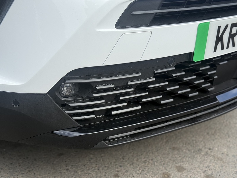 Vauxhall Mokka Electric 50kWh SRi Premium SUV 5dr Electric Auto (136 ps) - U2469