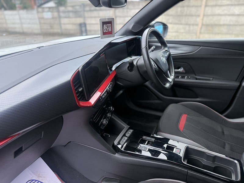 Vauxhall Mokka Electric 50kWh SRi Premium SUV 5dr Electric Auto (136 ps) - U2469