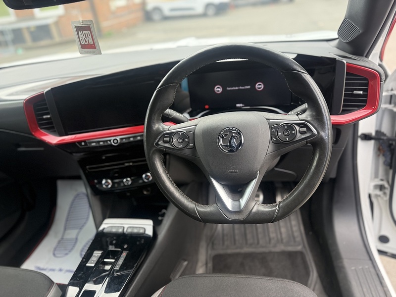 Vauxhall Mokka Electric 50kWh SRi Premium SUV 5dr Electric Auto (136 ps) - U2469