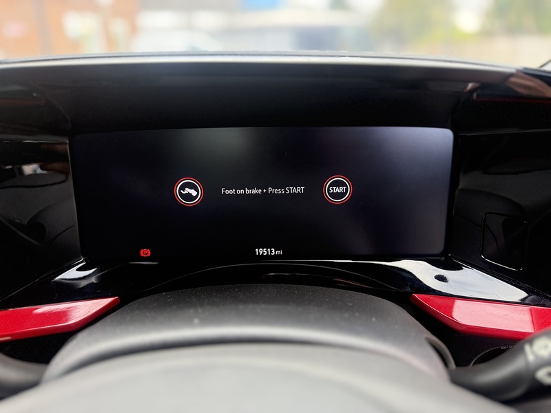 Vauxhall Mokka Electric 50kWh SRi Premium SUV 5dr Electric Auto (136 ps) - U2469