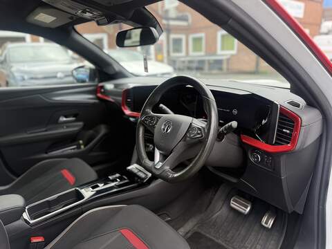 Vauxhall Mokka Electric 50kWh SRi Premium SUV 5dr Electric Auto (136 ps) - U2469