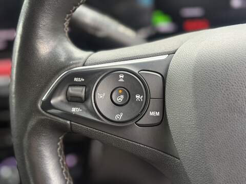 Vauxhall Mokka Electric 50kWh SRi Premium SUV 5dr Electric Auto (136 ps) - U2469