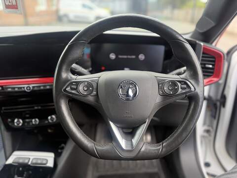 Vauxhall Mokka Electric 50kWh SRi Premium SUV 5dr Electric Auto (136 ps) - U2469