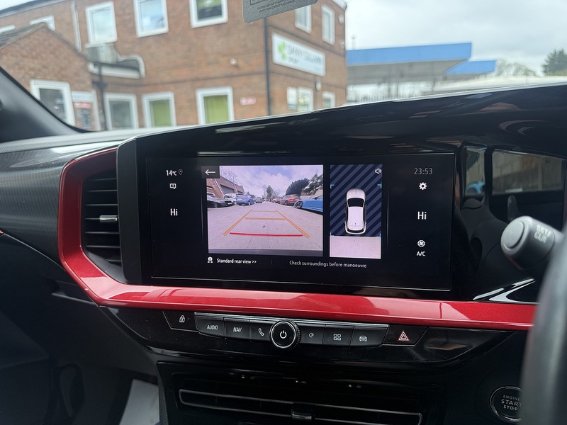 Vauxhall Mokka Electric 50kWh SRi Premium SUV 5dr Electric Auto (136 ps) - U2469