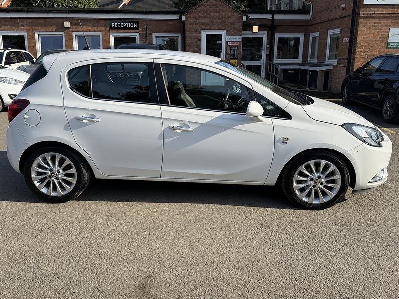 Vauxhall Corsa 1.4i SE Hatchback 5dr Petrol Auto Euro 6 (90 ps) - U2470