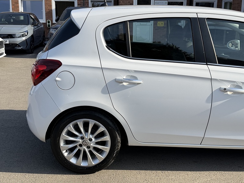 Vauxhall Corsa 1.4i SE Hatchback 5dr Petrol Auto Euro 6 (90 ps) - U2470