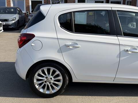 Vauxhall Corsa 1.4i SE Hatchback 5dr Petrol Auto Euro 6 (90 ps) - U2470