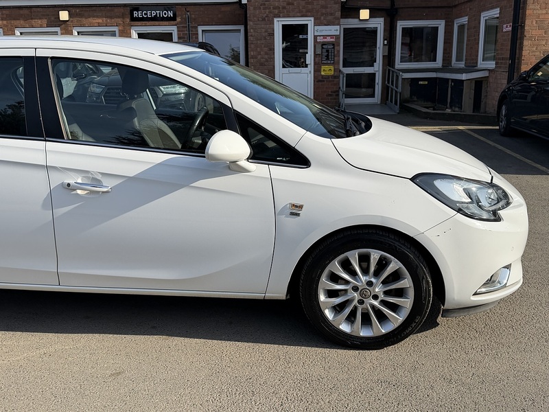 Vauxhall Corsa 1.4i SE Hatchback 5dr Petrol Auto Euro 6 (90 ps) - U2470