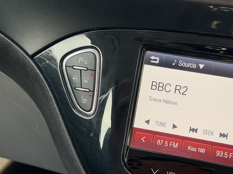 Vauxhall Corsa 1.4i SE Hatchback 5dr Petrol Auto Euro 6 (90 ps) - U2470