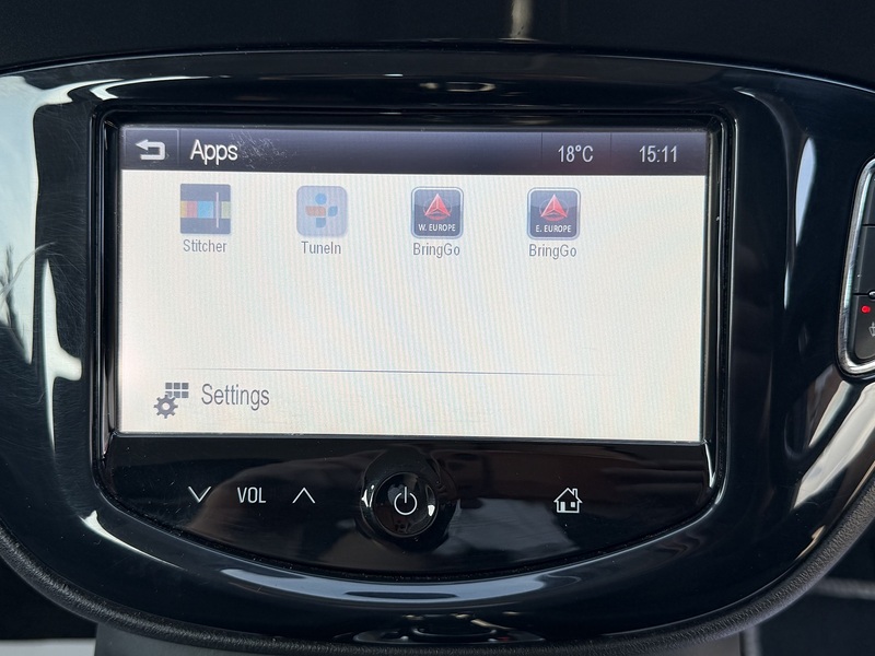 Vauxhall Corsa 1.4i SE Hatchback 5dr Petrol Auto Euro 6 (90 ps) - U2470