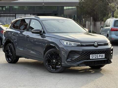 Volkswagen Tiguan 50kWh SRi Premium SUV 5dr Electric Auto (136 ps)