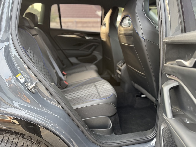 Volkswagen Tiguan 1.5 eTSI MHEV R-Line SUV 5dr Petrol Hybrid DSG Euro 6 (s/s) (150 ps) - U2473
