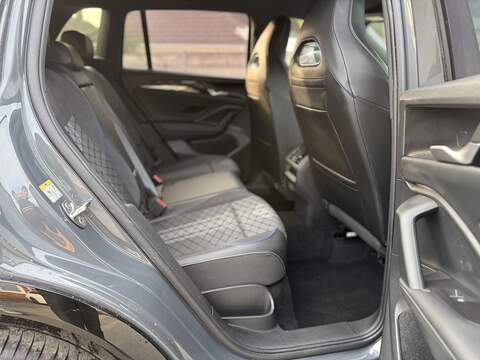 Volkswagen Tiguan 1.5 eTSI MHEV R-Line SUV 5dr Petrol Hybrid DSG Euro 6 (s/s) (150 ps) - U2473