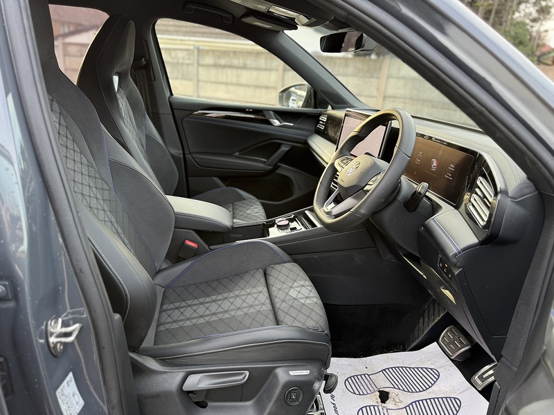 Volkswagen Tiguan 1.5 eTSI MHEV R-Line SUV 5dr Petrol Hybrid DSG Euro 6 (s/s) (150 ps) - U2473