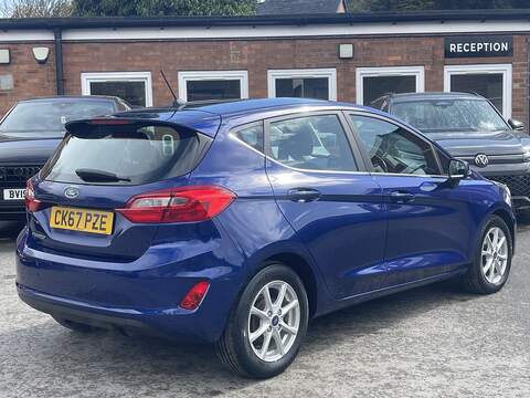 Ford Fiesta 1.0T EcoBoost Zetec Hatchback 5dr Petrol Auto Euro 6 (s/s) (100 ps) - U2484