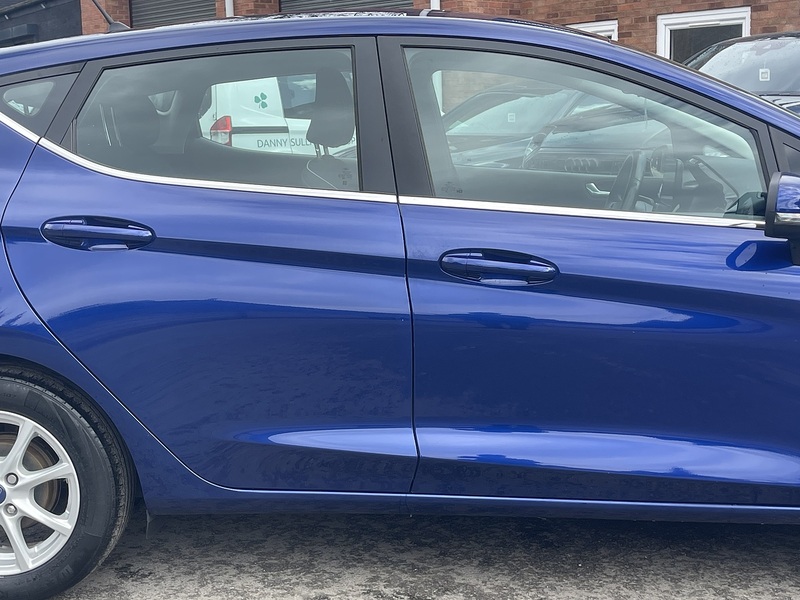 Ford Fiesta 1.0T EcoBoost Zetec Hatchback 5dr Petrol Auto Euro 6 (s/s) (100 ps) - U2484