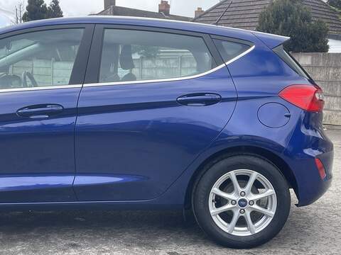 Ford Fiesta 1.0T EcoBoost Zetec Hatchback 5dr Petrol Auto Euro 6 (s/s) (100 ps) - U2484