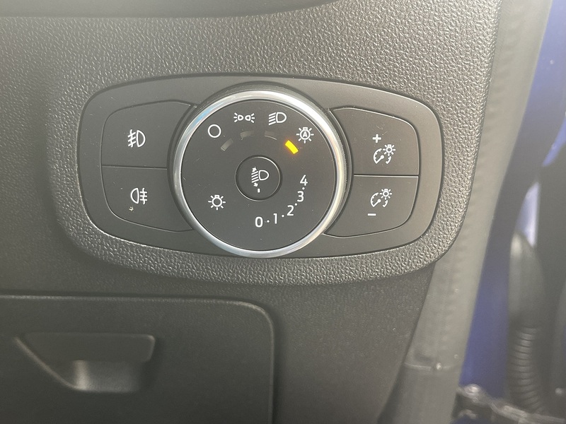 Ford Fiesta 1.0T EcoBoost Zetec Hatchback 5dr Petrol Auto Euro 6 (s/s) (100 ps) - U2484
