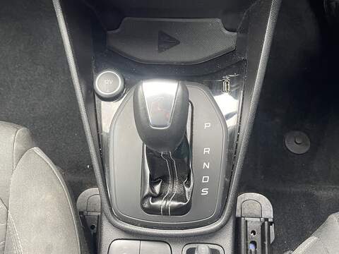 Ford Fiesta 1.0T EcoBoost Zetec Hatchback 5dr Petrol Auto Euro 6 (s/s) (100 ps) - U2484