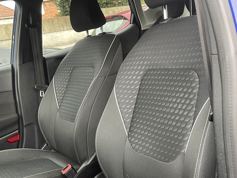 Ford Fiesta 1.0T EcoBoost Zetec Hatchback 5dr Petrol Auto Euro 6 (s/s) (100 ps) - U2484