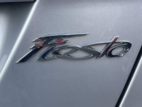 Ford Fiesta 1.0T EcoBoost Zetec Hatchback 5dr Petrol Powershift Euro 5 (100 ps) - U2485