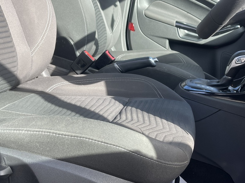 Ford Fiesta 1.0T EcoBoost Zetec Hatchback 5dr Petrol Powershift Euro 5 (100 ps) - U2485