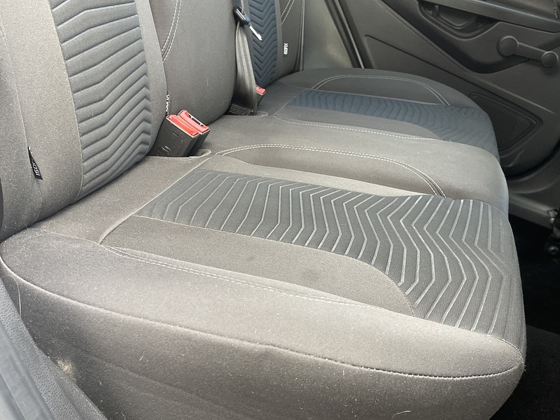 Ford Fiesta 1.0T EcoBoost Zetec Hatchback 5dr Petrol Powershift Euro 5 (100 ps) - U2485