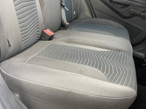 Ford Fiesta 1.0T EcoBoost Zetec Hatchback 5dr Petrol Powershift Euro 5 (100 ps) - U2485