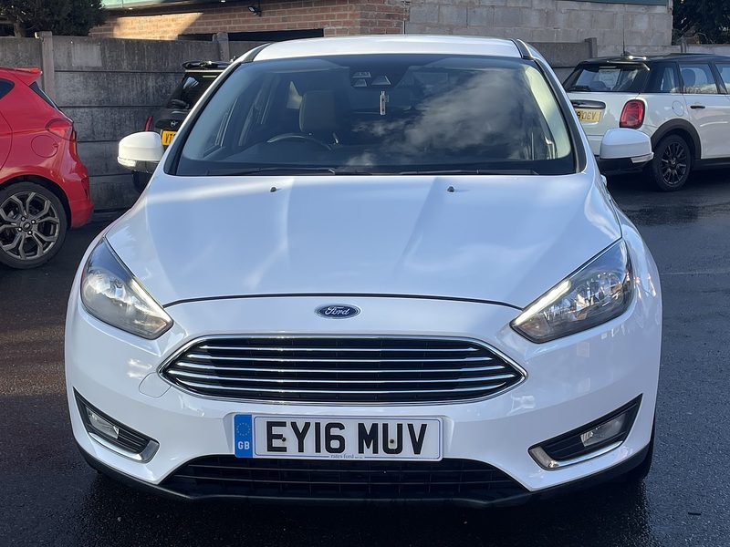 Ford Focus 1.0T EcoBoost Titanium Hatchback 5dr Petrol Auto Euro 6 (s/s) (125 ps) - U2488