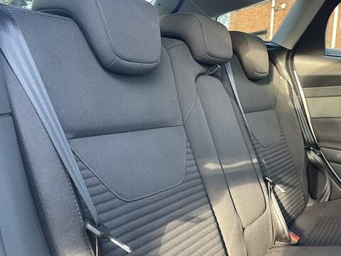 Ford Focus 1.0T EcoBoost Titanium Hatchback 5dr Petrol Auto Euro 6 (s/s) (125 ps) - U2488