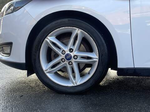 Ford Focus 1.0T EcoBoost Titanium Hatchback 5dr Petrol Auto Euro 6 (s/s) (125 ps) - U2488