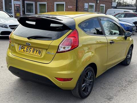 Ford Fiesta 1.0T EcoBoost Zetec Hatchback 3dr Petrol Powershift Euro 6 (100 ps) - U2489