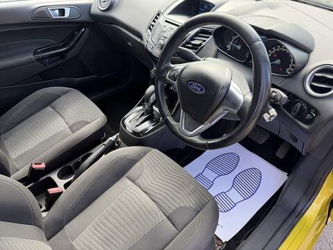 Ford Fiesta 1.0T EcoBoost Zetec Hatchback 3dr Petrol Powershift Euro 6 (100 ps) - U2489