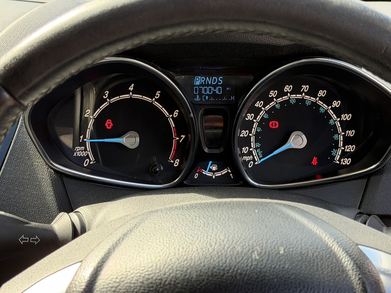 Ford Fiesta 1.0T EcoBoost Zetec Hatchback 3dr Petrol Powershift Euro 6 (100 ps) - U2489