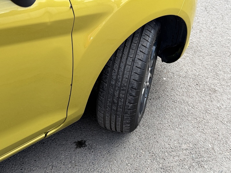 Ford Fiesta 1.0T EcoBoost Zetec Hatchback 3dr Petrol Powershift Euro 6 (100 ps) - U2489